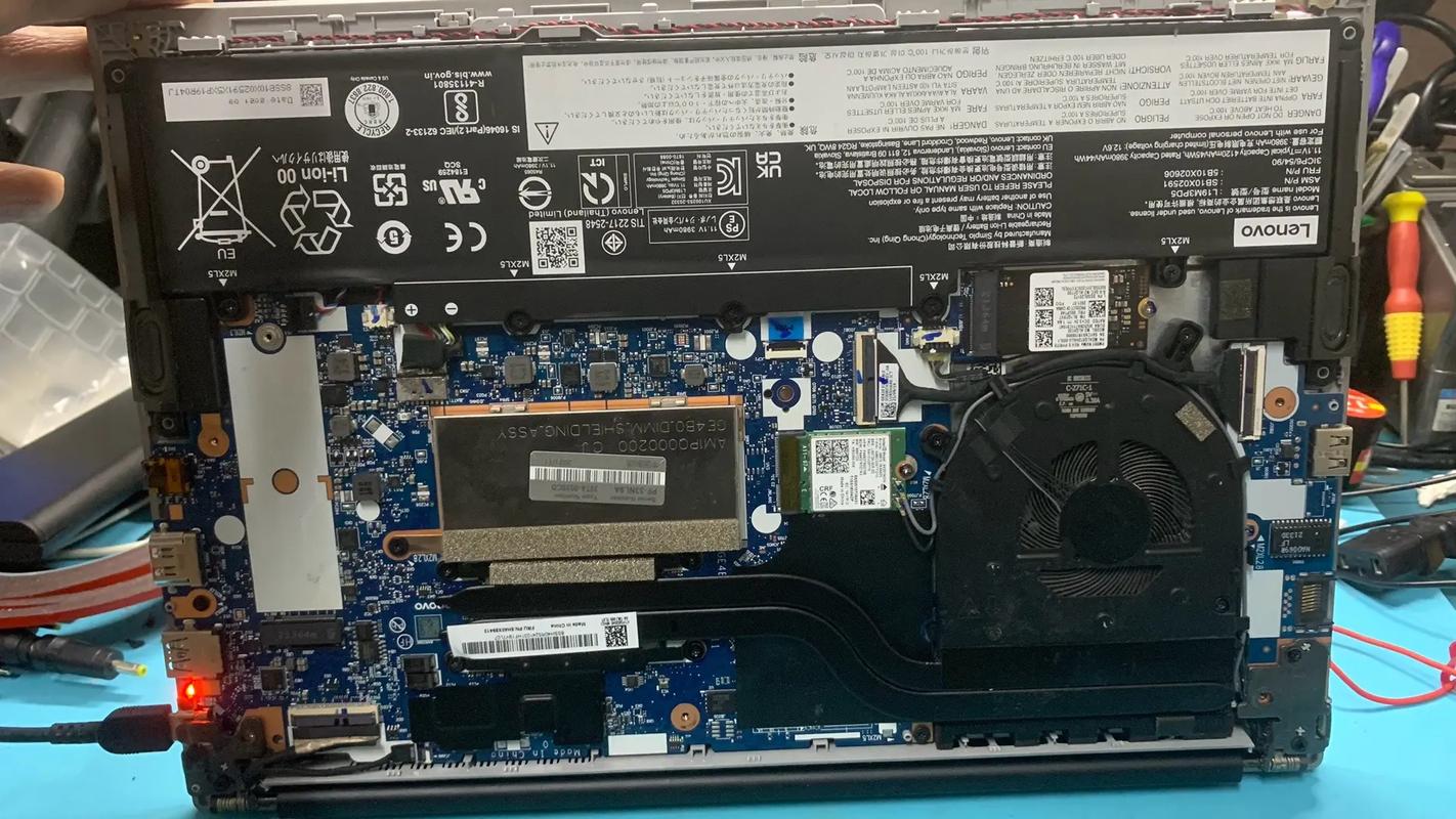 联想ThinkpadT430笔记本怎么拆机