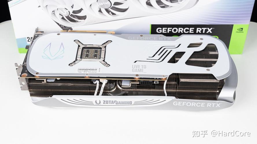 怎么知道显卡驱动是最新的?