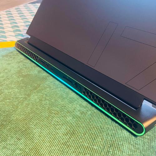 比外星人更好的笔记本电脑叫什么?