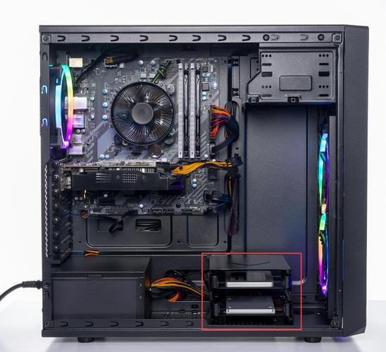 电脑中的硬盘是什么样子的?