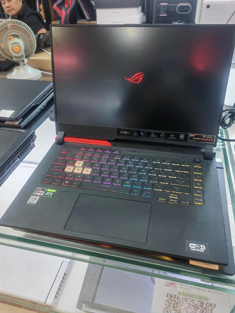 8588元华硕Z68+i7高端游戏配置值得入手吗?