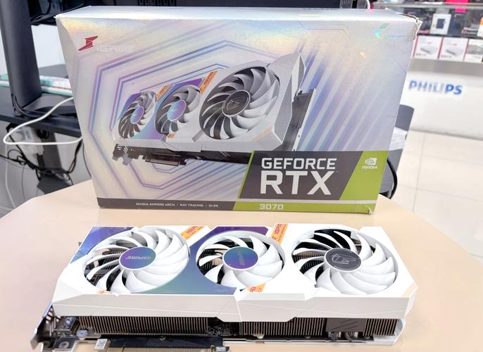 3070显卡显示器不亮