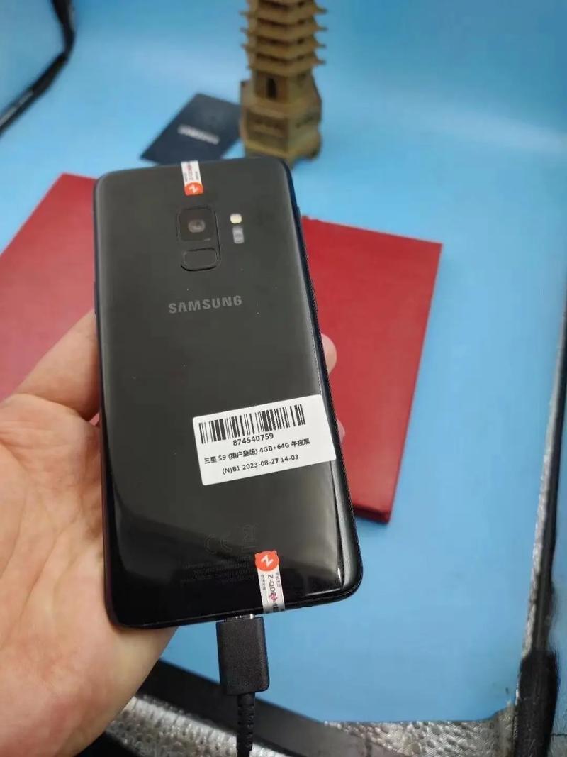 三星galaxys9屏幕多少钱