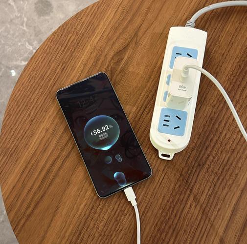 华为笔记本电脑充电器怎么配