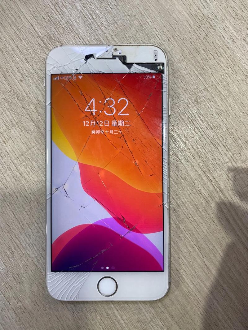 6splus外屏碎了,基本上都可以用,也有显示都好好的,如果只换外屏可以不...