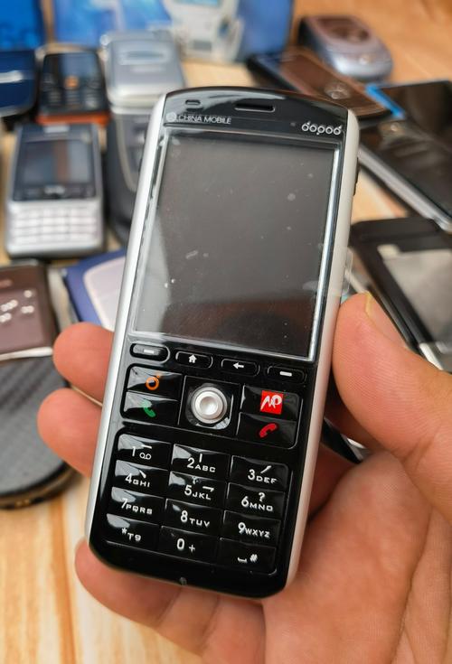 多普打575能不能边发短信边听MP3?