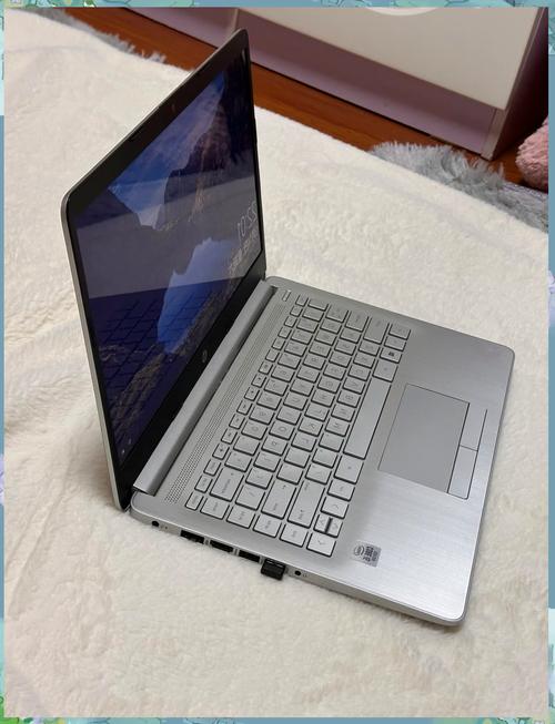 830g6屏幕哪个供应商