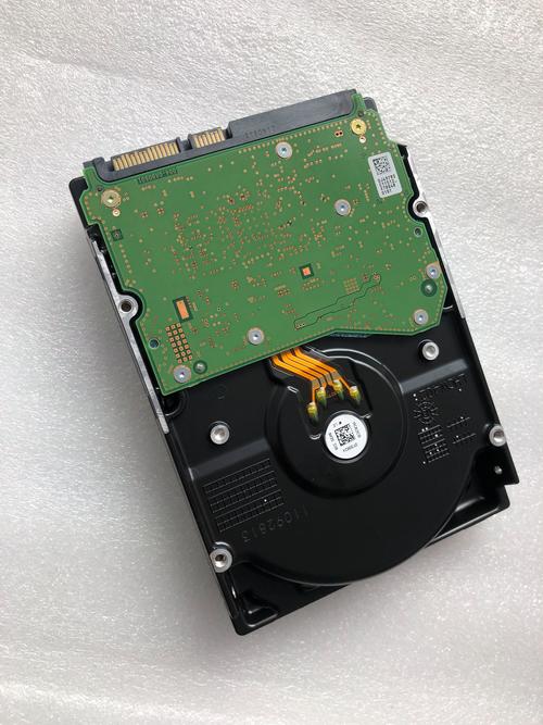 n2600支持几个硬盘