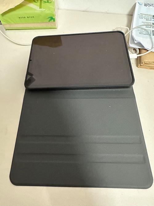 平板电脑硅胶套平板电脑用保护夹好还是不用保护夹比较好