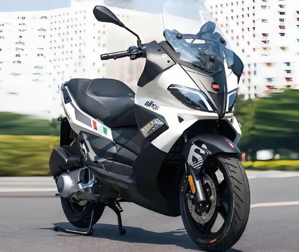 max250可以运行英雄联盟吗?