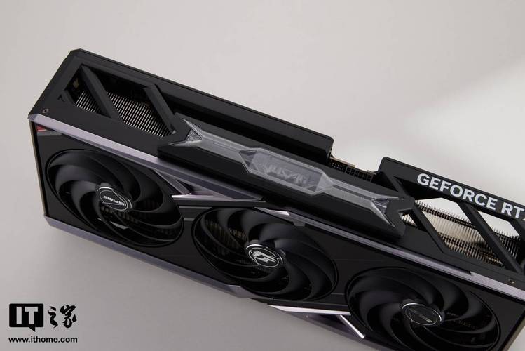 请问一下支持交火的显卡有哪些