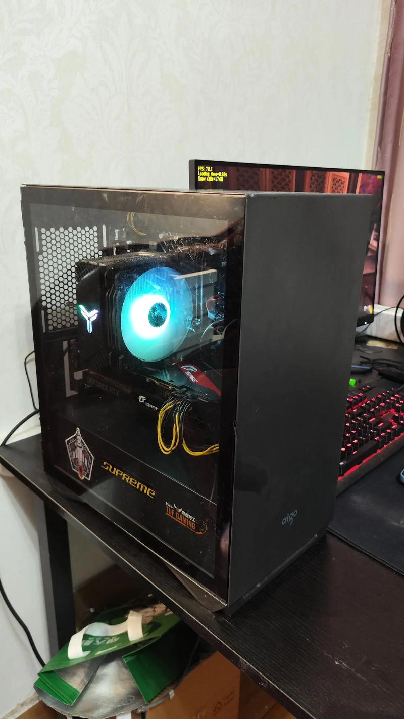 显卡是在显示屏里面吗?