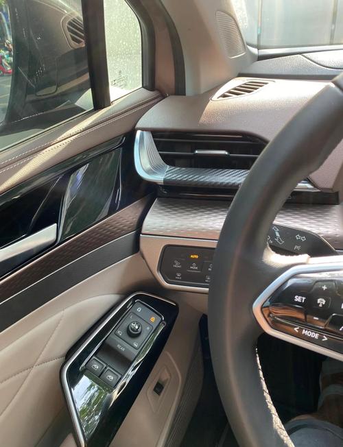 行车记录仪卡和手机内存卡一样吗?