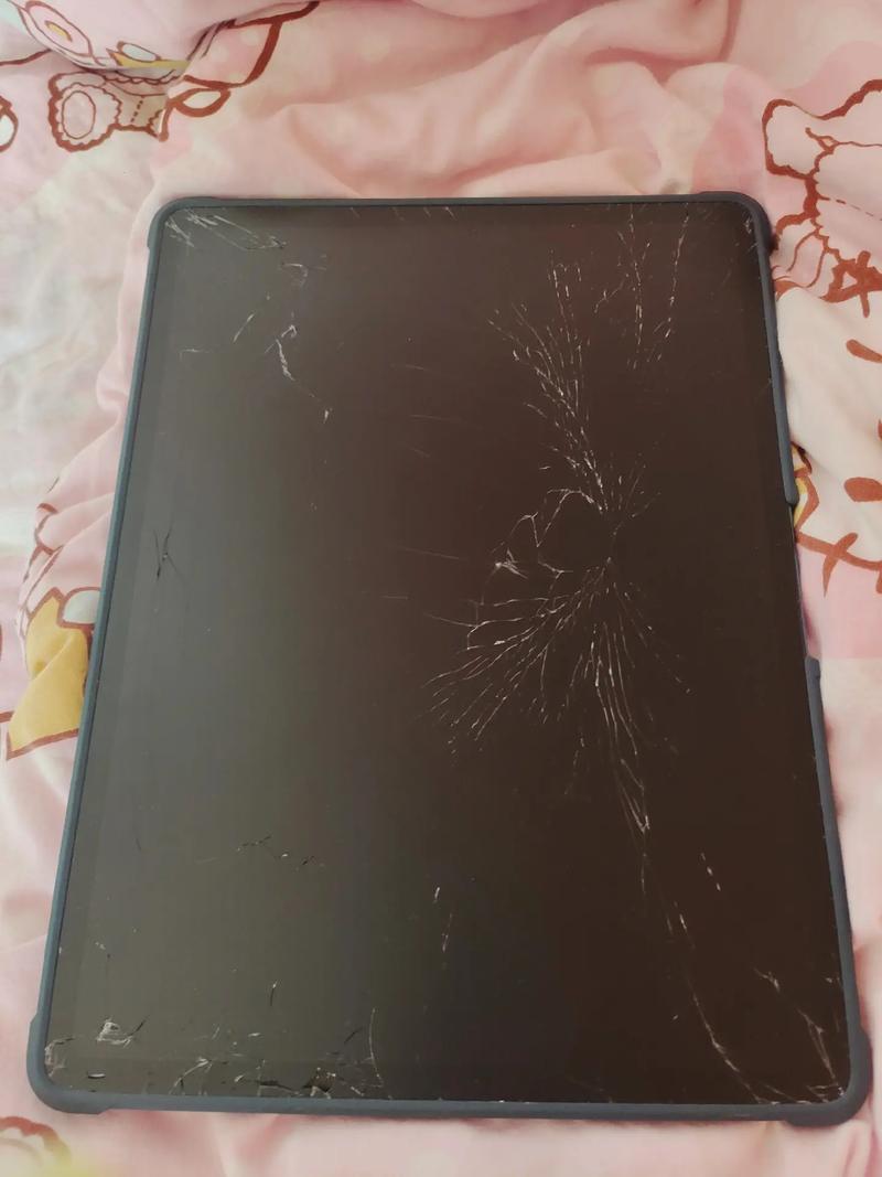 ipad屏碎了换多少钱