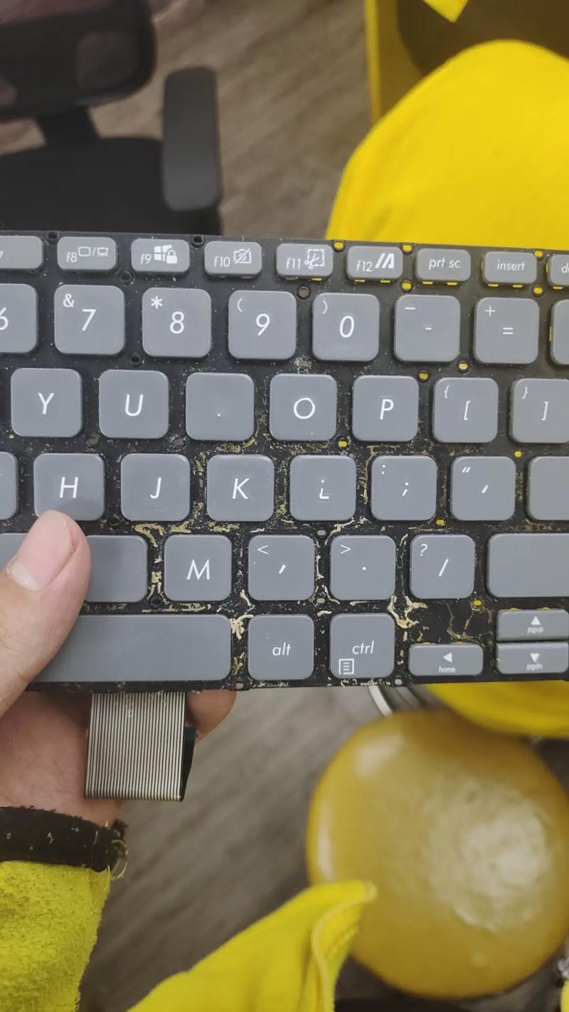 笔记本键盘部分按键错乱怎么回事?