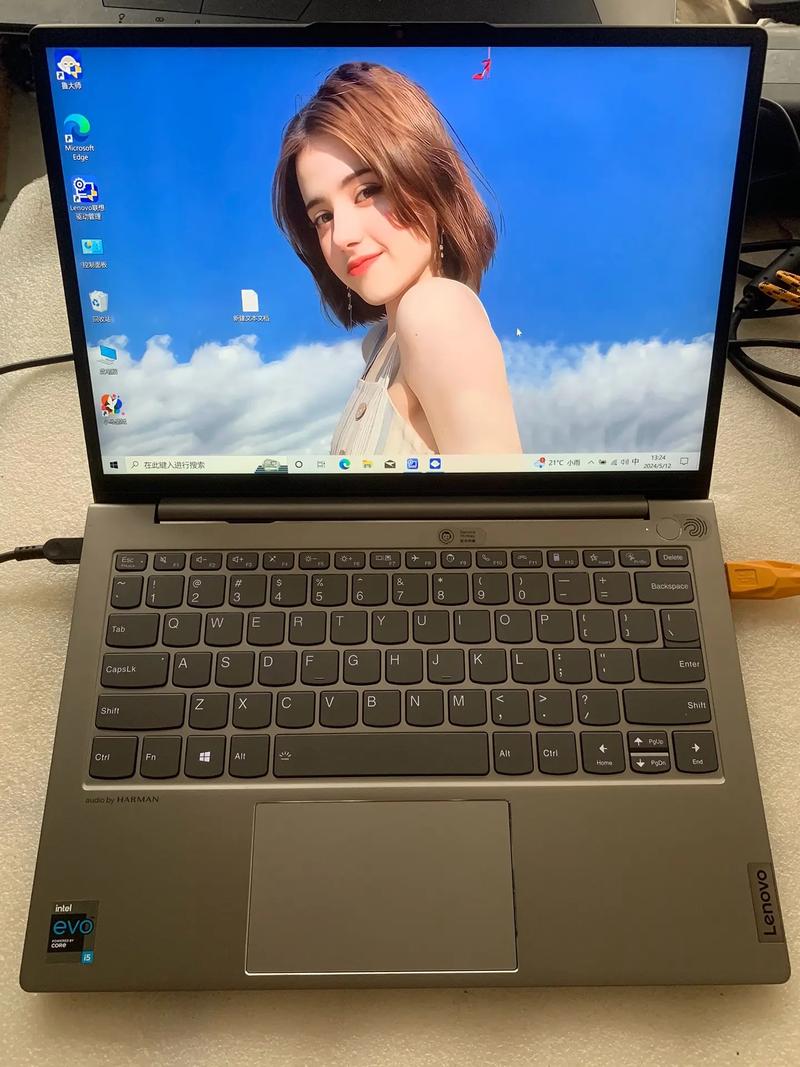 thinkbook13sg2itl可以触屏吗