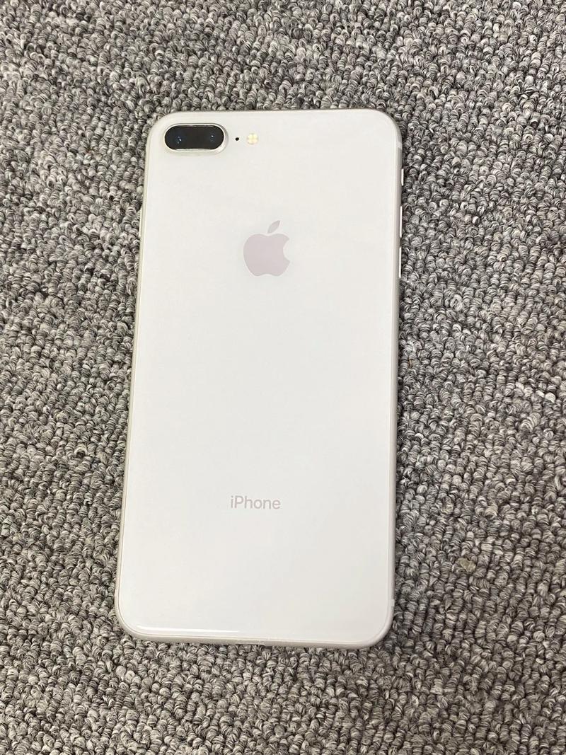 iphone8有多少g内存