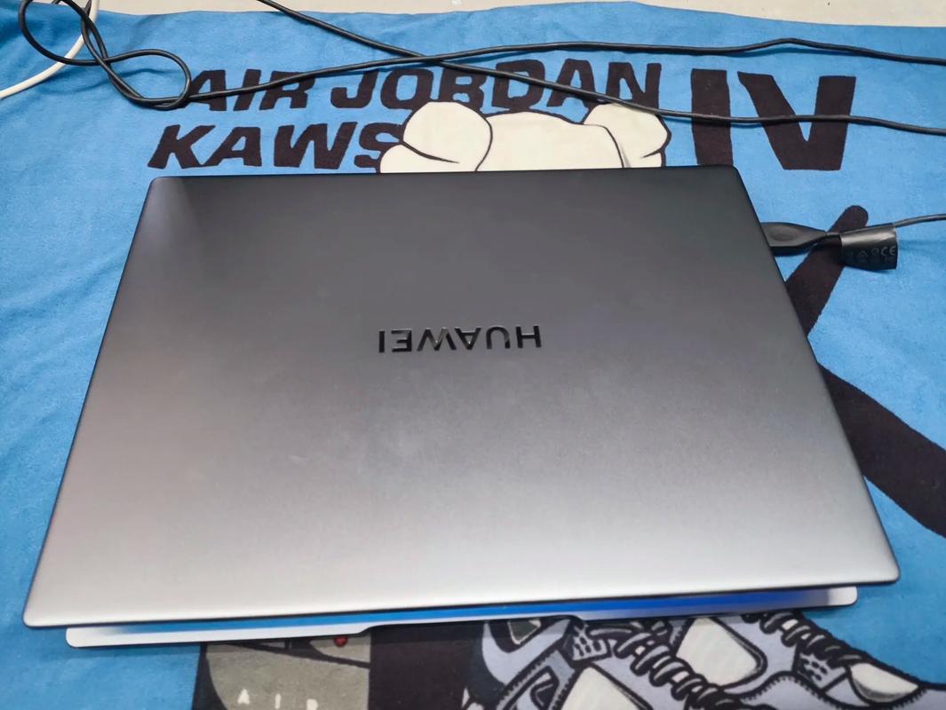 哪款电脑办公性能好且性价比高