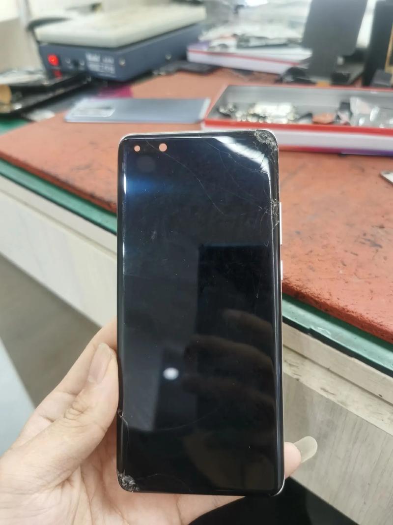 华为p40pro换外屏多少钱?