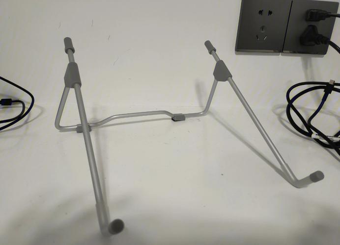 惠普战66出风口在哪里适合用散热底座吗