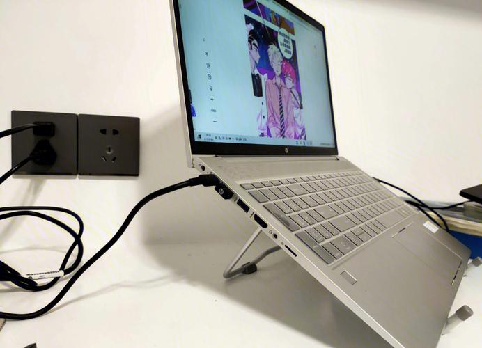 惠普V3000出风口在哪?