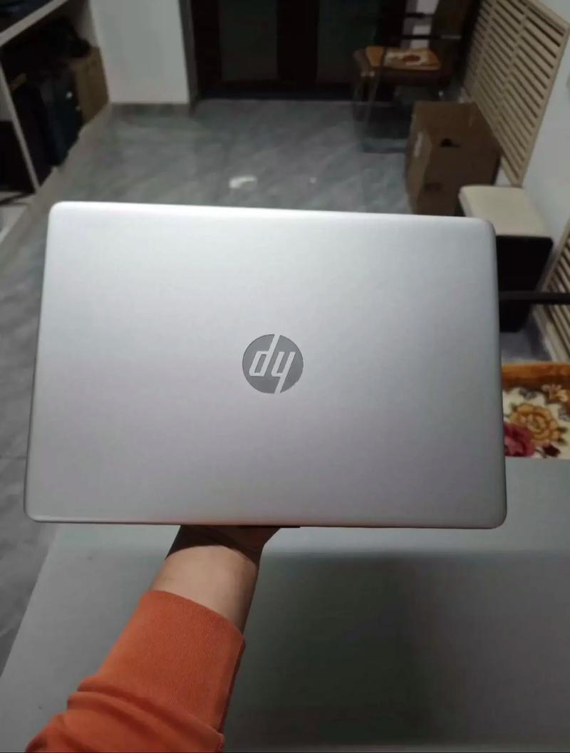 平板电脑14寸是多少厘米