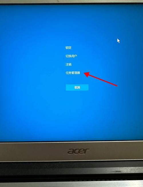 ...开机黑屏键盘灯不亮鼠标灯亮电脑开机屏幕不亮键盘灯不亮鼠标亮着