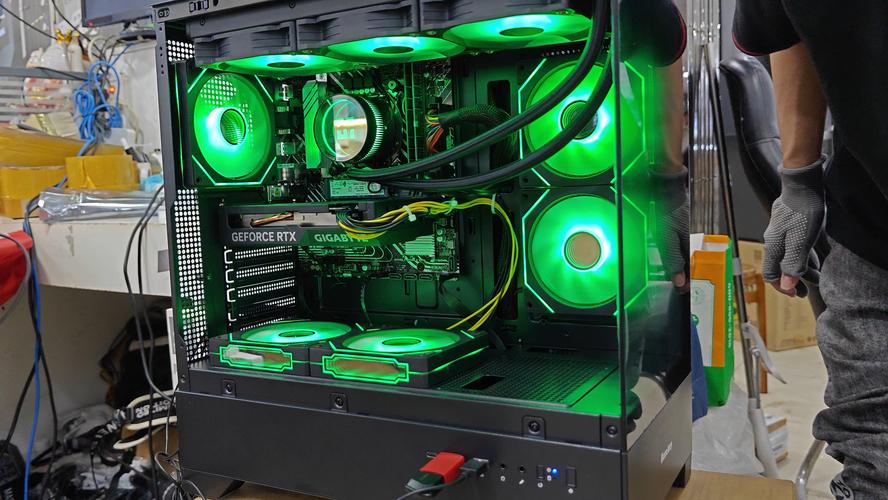 自己组装电脑,什么牌子的主机质量比较好?