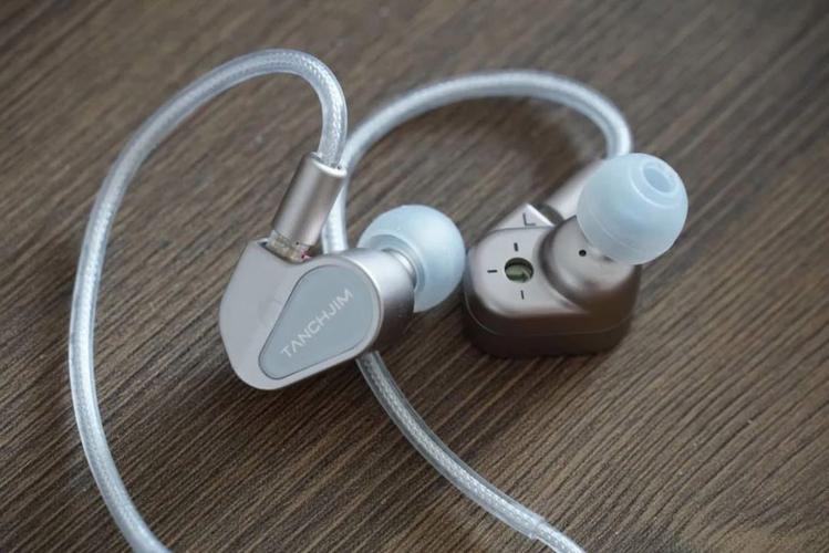 LO口直推耳机问题