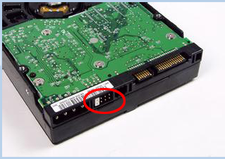 请问双硬盘怎样设置主盘?