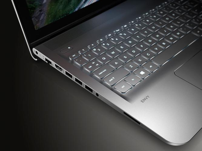 新买的笔记本,惠普的超极本,刚才用鲁大师进行散热压力测试,运行5分钟...