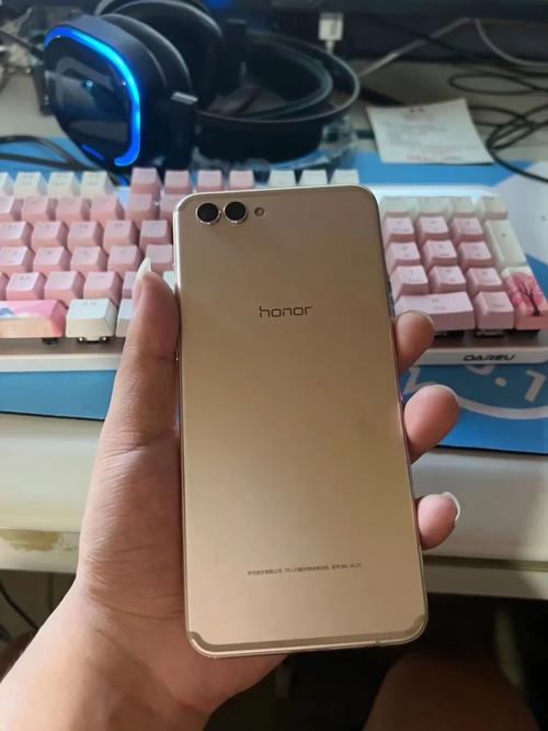 荣耀V10手机屏幕-荣耀V10