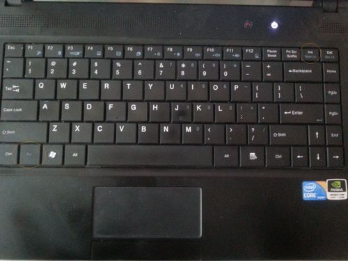 win7系统笔记本键盘按字母键却变成数字怎么回事