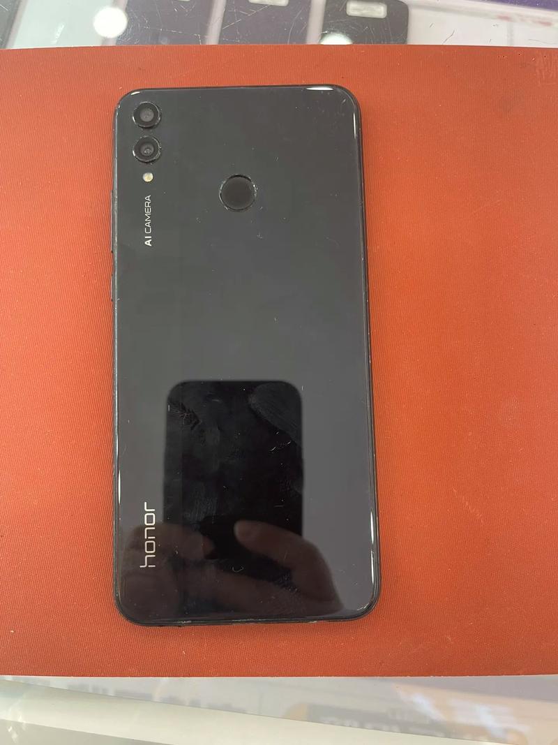 华为8x和荣耀8x型号一样吗?