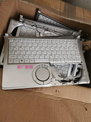 松下CF-R2如何设置U盘启动,