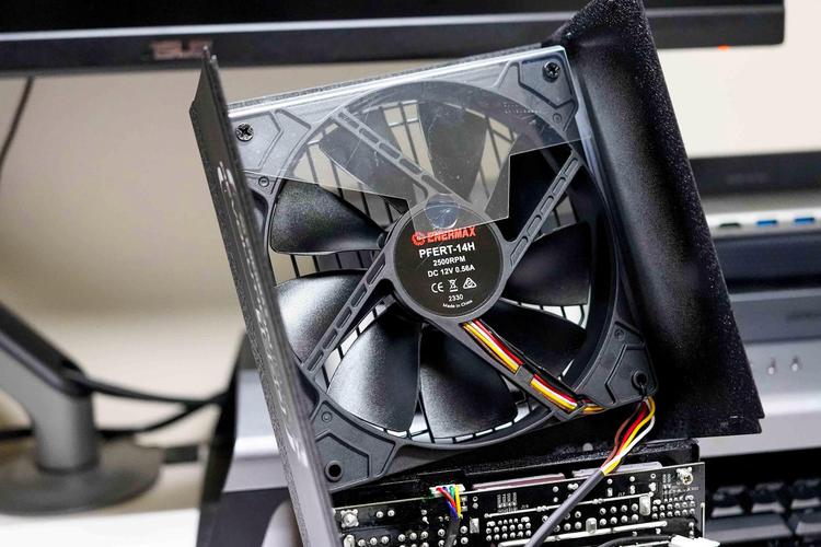 台式电脑可以给自己换显卡吗