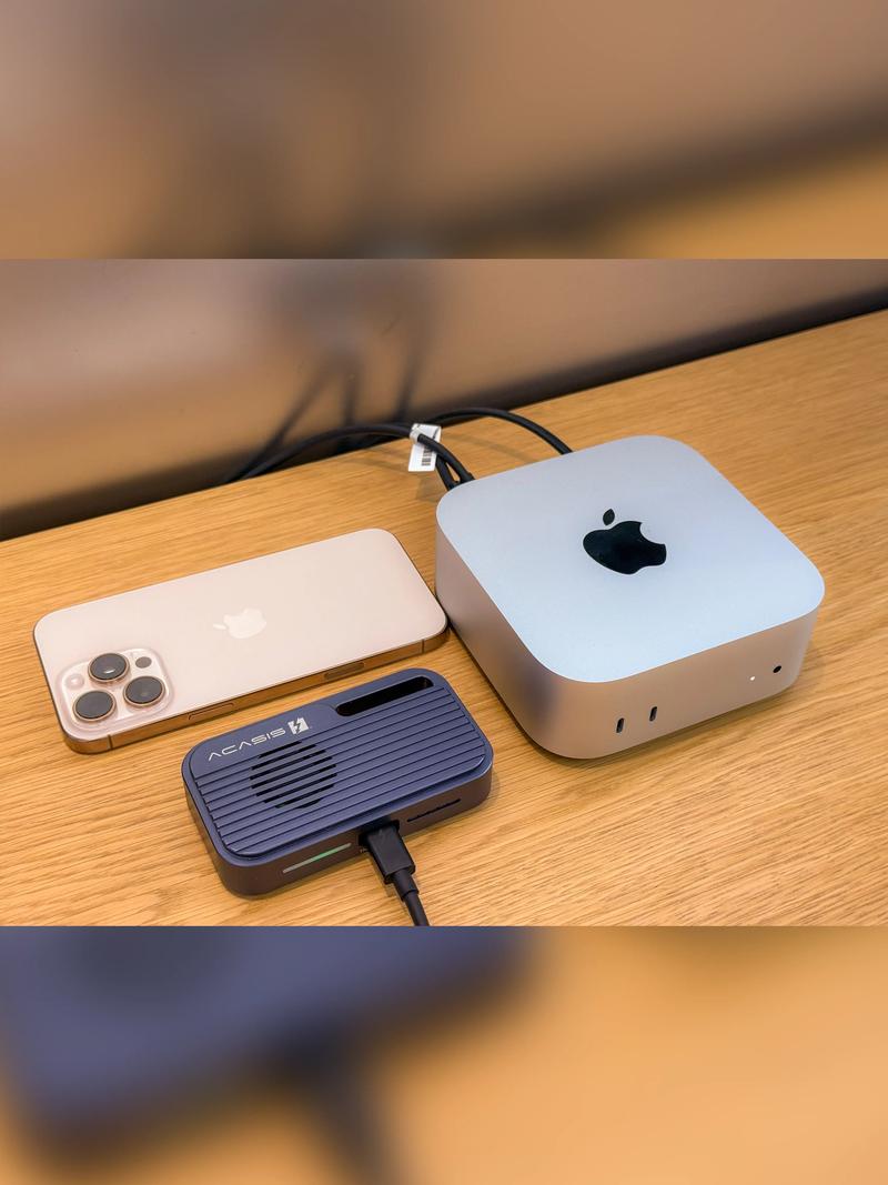 苹果笔记本上的雷电接口有什么用,怎么用