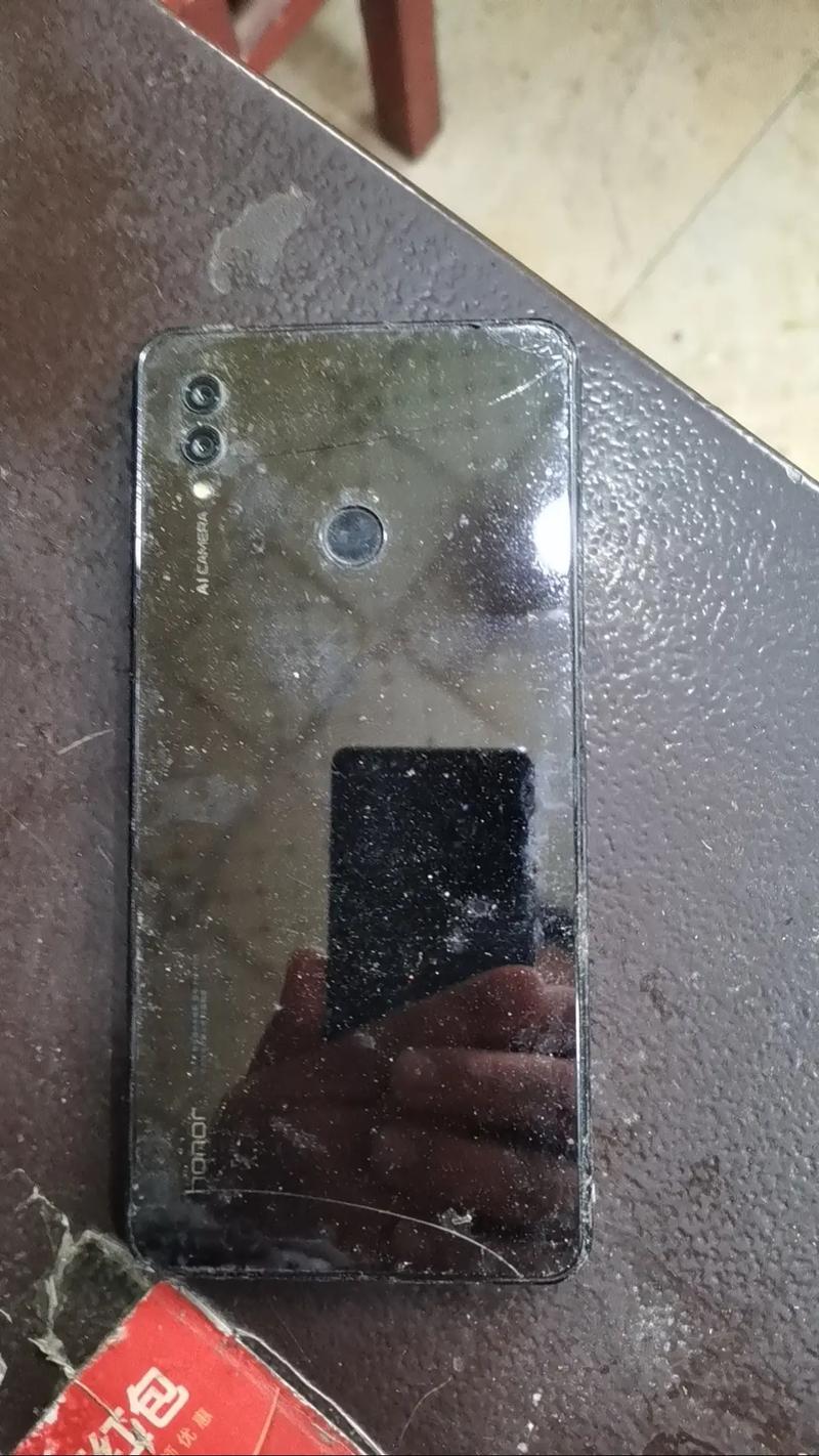 荣耀note10外屏碎了换一下最低多少钱?