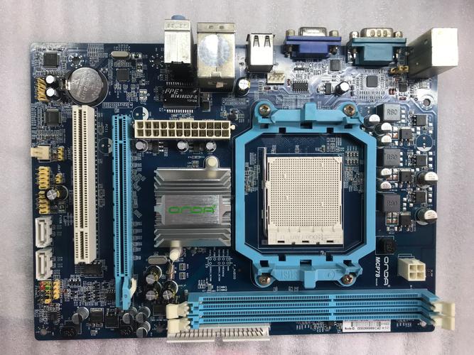 HD6770配什么主板和电源,