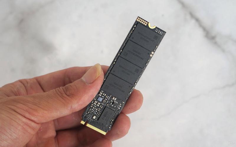 联想e555怎么加固态硬盘