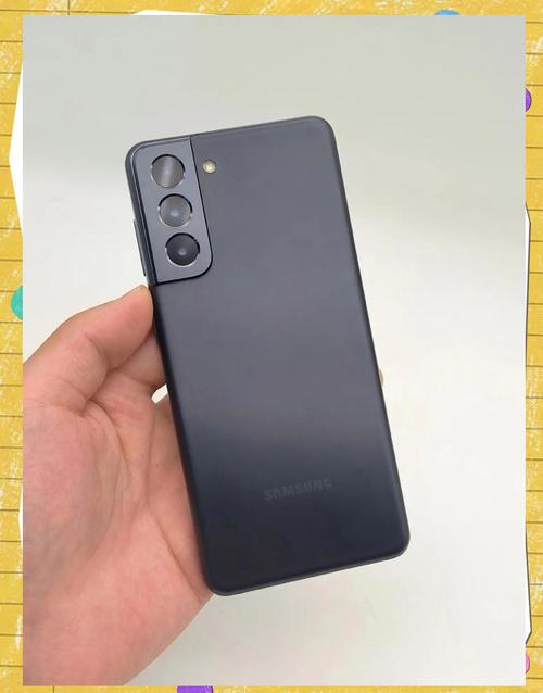 三星s21的屏幕亮度1300尼特什么水平