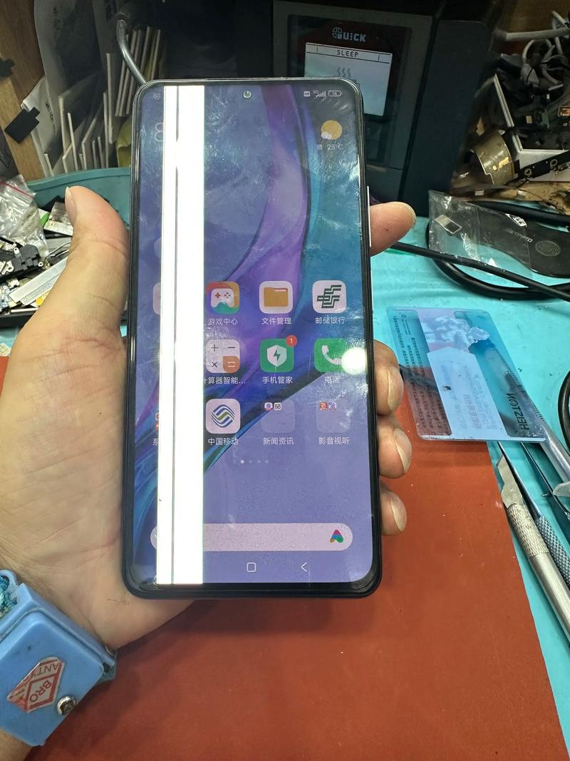 我的小米8内屏坏啦售后服务说得里外屏都得换得650元,刚用了7,8个月的...