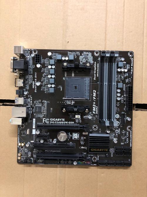 A88XM-E35主板配什么显卡玩游戏比较好,不会卡帧数