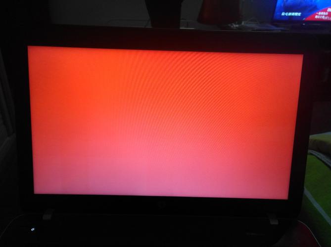 电脑显示器出现五颜六色