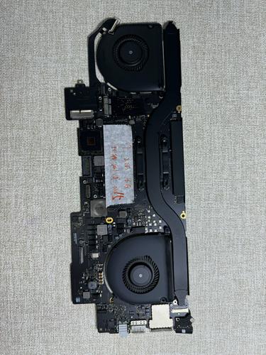 苹果a1465是哪一年的