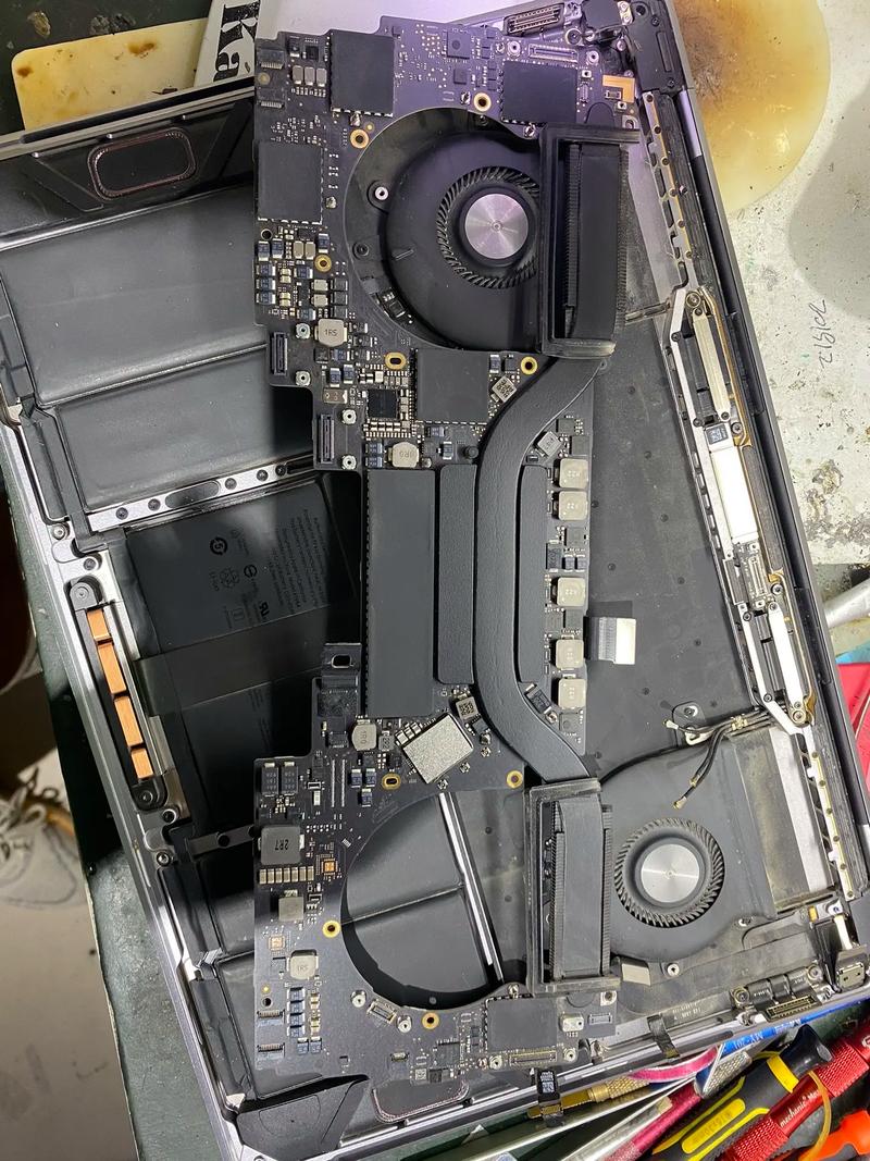 苹果笔记本电脑坏了多少钱维修?