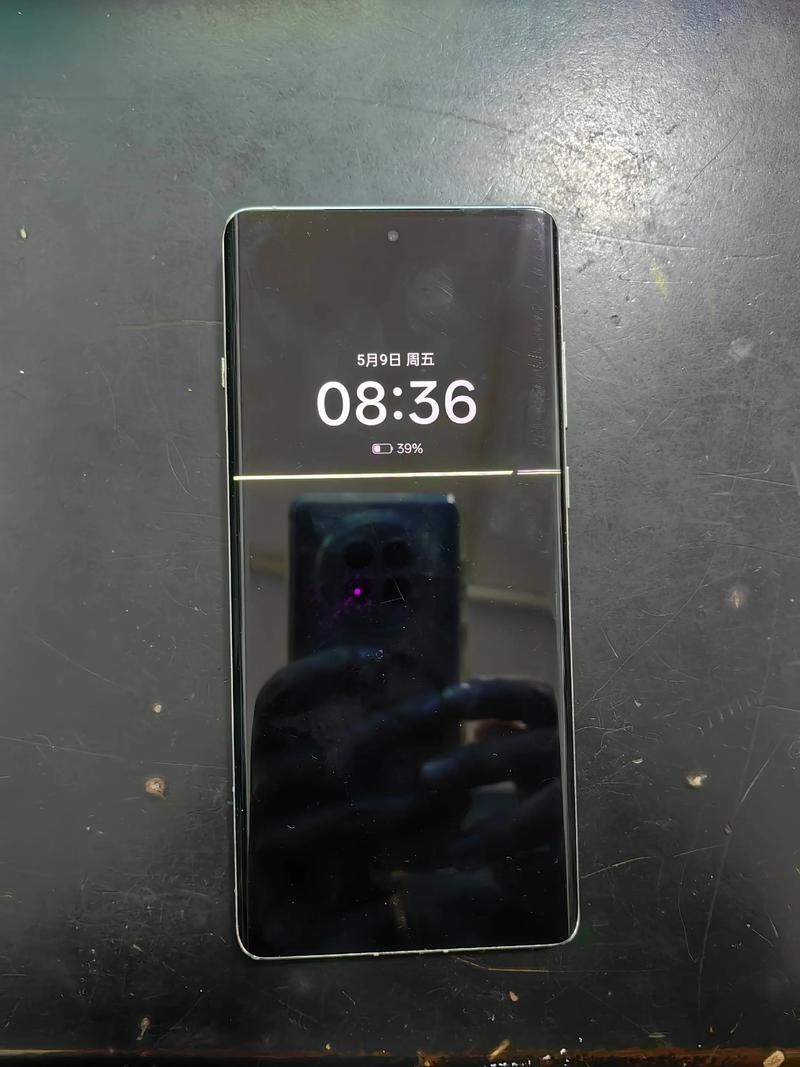 oppo手机屏碎了换屏多少钱(手机屏幕换屏多少钱)