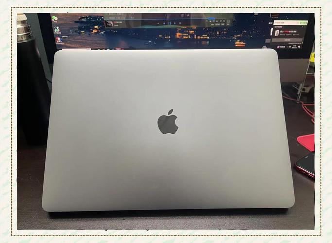 苹果笔记本19款i7和i9哪个值得买