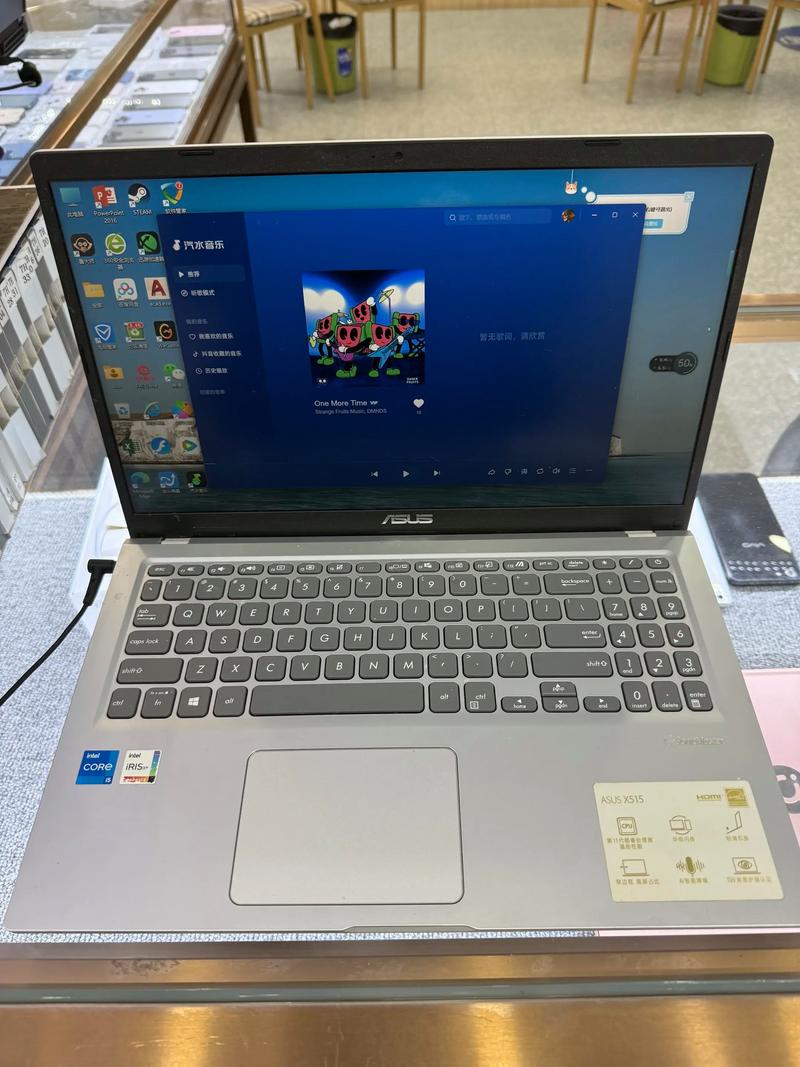 求推荐几个笔记本,5000元左右,主要玩游戏和看电影,各个品牌都可以,带...