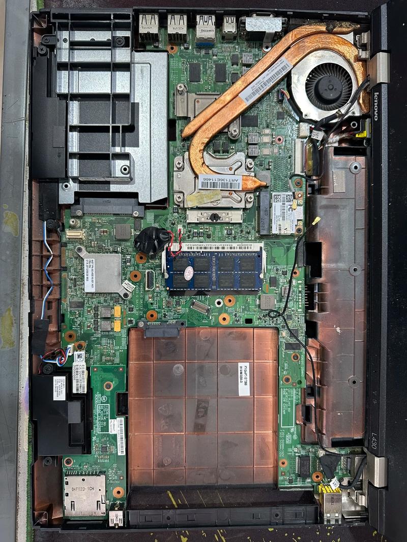 联想z400硬盘怎么拆